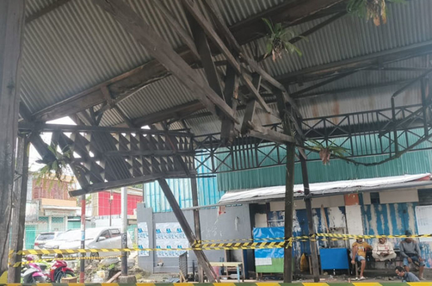 73fbc85b-6bd2-4f81-ae55-1cc38090e92b_large_31-12-25-Gerbang-Terminal-Oyehe