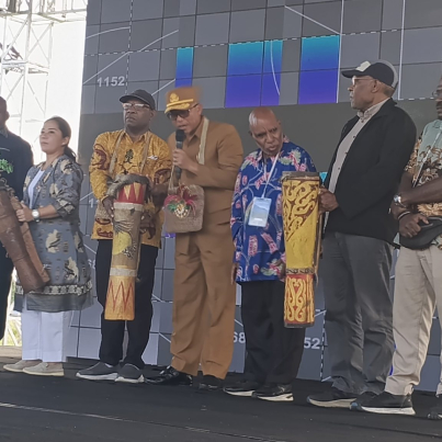 filter: 0; fileterIntensity: 0.0; filterMask: 0; captureOrientation: 0;
module: photo;hw-remosaic: false;touch: (-1.0, -1.0);sceneMode: 32768;cct_value: 0;AI_Scene: (-1, -1);aec_lux: 0.0;aec_lux_index: 0;HdrStatus: auto;albedo:  ;confidence:  ;motionLevel: 0;weatherinfo: null;temperature: 44;