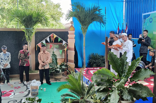 filter: 0; fileterIntensity: 0.0; filterMask: 0; captureOrientation: 0;
hdrForward: 0; module: photo;hw-remosaic: false;touch: (-1.0, -1.0);sceneMode: 3145728;cct_value: 0;AI_Scene: (-1, -1);aec_lux: 0.0;aec_lux_index: 0;HdrStatus: auto;albedo:  ;confidence:  ;motionLevel: 0;weatherinfo: null;temperature: 41;