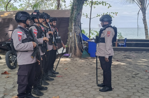 filter: 0; fileterIntensity: 0.0; filterMask: 0; captureOrientation: 0;
module: photo;hw-remosaic: false;touch: (-1.0, -1.0);sceneMode: 2;cct_value: 0;AI_Scene: (-1, -1);aec_lux: 0.0;aec_lux_index: 0;HdrStatus: auto;albedo:  ;confidence:  ;motionLevel: 0;weatherinfo: null;temperature: 40;