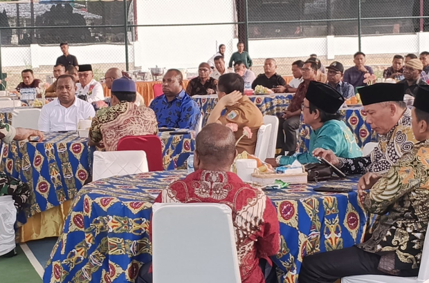 filter: 0; fileterIntensity: 0.0; filterMask: 0; captureOrientation: 0;
module: photo;hw-remosaic: false;touch: (-1.0, -1.0);sceneMode: 32768;cct_value: 0;AI_Scene: (-1, -1);aec_lux: 0.0;aec_lux_index: 0;HdrStatus: auto;albedo:  ;confidence:  ;motionLevel: 0;weatherinfo: null;temperature: 38;