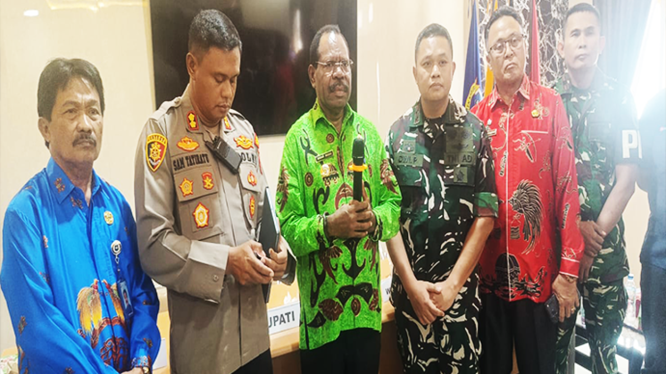 482db0de-b96d-4740-bb51-c5f828e8ccd8_large_19-6-2026-Tertibkan-Administrasi-Bupati-Nabire-Wajibkan-Kendaraan-Luar-Daerah-Segera-Mutasi